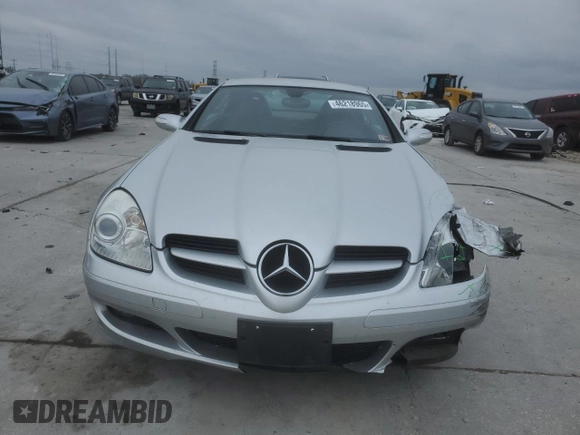 2008 Mercedes-Benz SLK-Class 3.0L with VIN WDBWK54F28F181903, listed as a Copart auction lot 46218965 with 79,110 mi miles and Salvage Title. Bid and sale history available at carsss.com. Image 5.
