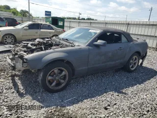 2006 Ford Mustang Standard z VIN 1ZVFT84N865126752, wystawiony jako Copart lot #57160965 z przebiegiem Nie podano mil oraz Szkoda całkowita • Salvage title. Historia ofert i sprzedaży dostępna na DreamBid. Obrazek 1.