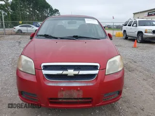 2008 Chevrolet Aveo LS with VIN KL1TD56688B096686, listed as a IAAI auction lot 42557429 with 67,405 mi miles and . Bid and sale history available at DreamBid. Image 6.