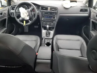 2020 Volkswagen Golf TSI z VIN 3VWG57AU1LM009105, wystawiony jako Copart lot #53172025 z przebiegiem 46 782 mil mil oraz Szkoda całkowita • Salvage title. Historia ofert i sprzedaży dostępna na DreamBid. Obrazek 8.