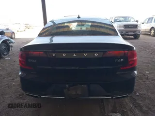 2020 Volvo S90 R-Design с VIN LVYA22MT7LP168513, выставлен на аукционе IAAI как лот 41978885 с пробегом 84 214 миль миль и . История ставок и продаж доступна на DreamBid. Изображение 16.