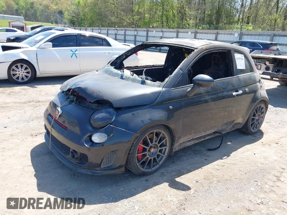 2012 FIAT 500 Abarth z VIN 3C3CFFFHXCT359735, wystawiony jako IAAI lot #41997590 z przebiegiem Nie podano mil oraz . Historia ofert i sprzedaży dostępna na DreamBid. Obrazek 2.