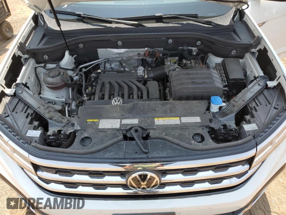 2022 Volkswagen Atlas SEL R-Line z VIN 1V2SE2CA1NC201341, wystawiony jako Copart lot #64889124 z przebiegiem 44 939 mil mil oraz Szkoda całkowita • Salvage title. Historia ofert i sprzedaży dostępna na DreamBid. Obrazek 11.