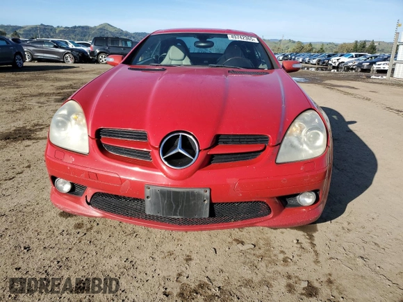 2006 Mercedes-Benz SLK 280 с VIN WDBWK54F86F123663, выставлен на аукционе Copart как лот 49742365 с пробегом 207 744 миль миль и Списание • Salvage title. История ставок и продаж доступна на DreamBid. Изображение 5.