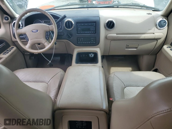 2005 Ford Expedition Eddie Bauer with VIN 1FMFU18535LA51658, listed as a Copart auction lot 61268125 with 210,363 mi miles and Salvage title. Bid and sale history available at DreamBid. Image 8.