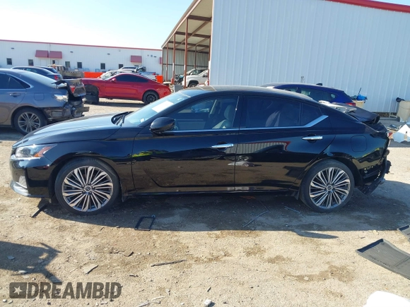 2023 Nissan Altima SL with VIN 1N4BL4EV3PN307743, listed as a IAAI auction lot 41236574 with 31,992 mi miles and . Bid and sale history available at DreamBid. Image 14.