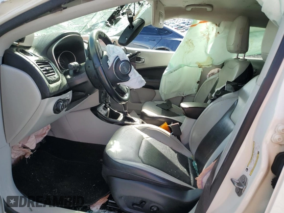 2020 Jeep Compass Limited with VIN 3C4NJCCB0LT154541, listed as a Copart auction lot 55399765 with 116,086 mi miles and Salvage title. Bid and sale history available at DreamBid. Image 7.