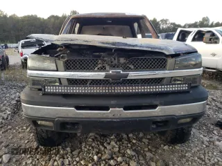 2003 Chevrolet Silverado 1500HD LS z VIN 1GCGK13UX3F142788, wystawiony jako Copart lot #74943634 z przebiegiem Nie podano mil oraz Szkoda całkowita • Salvage title. Historia ofert i sprzedaży dostępna na DreamBid. Obrazek 5.