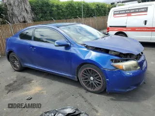 2008 Scion tC Spec z VIN JTKDE167780257965, wystawiony jako Copart lot #56698295 z przebiegiem 141 297 mil mil oraz Szkody całkowita. Historia ofert i sprzedaży dostępna na DreamBid. Obrazek 4.