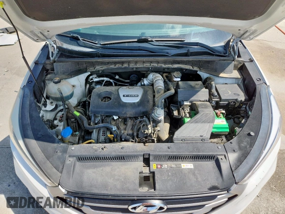 2017 Hyundai Tucson Sport z VIN KM8J33A29HU591930, wystawiony jako Copart lot #60057505 z przebiegiem 70 037 mil mil oraz Szkoda całkowita • Salvage title. Historia ofert i sprzedaży dostępna na DreamBid. Obrazek 12.