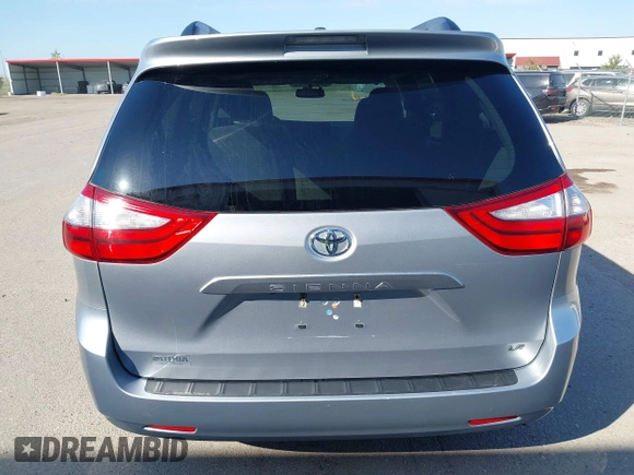 2017 Toyota Sienna LE Auto Access Seat with VIN 5TDKZ3DC4HS773762, listed as a IAAI auction lot 40350728 with 86,271 mi miles and . Bid and sale history available at DreamBid. Image 16.