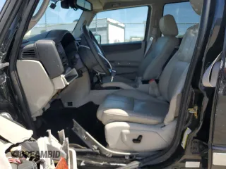 2007 Jeep Commander Limited z VIN 1J8HG58277C530114, wystawiony jako Copart lot #54209465 z przebiegiem Nie podano mil oraz Szkoda całkowita • Salvage title. Historia ofert i sprzedaży dostępna na DreamBid. Obrazek 7.