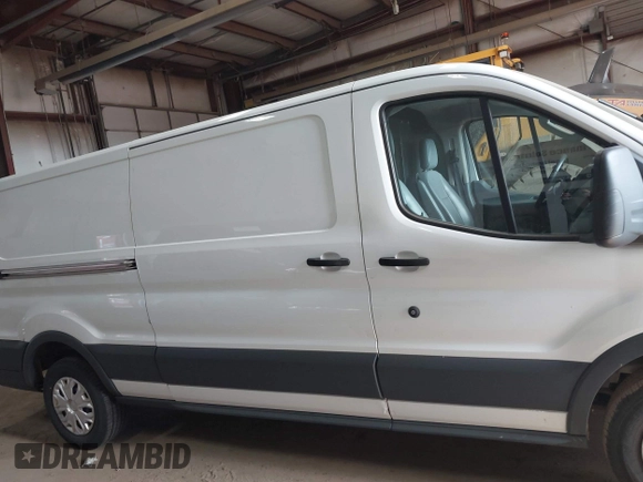 2018 Ford Transit with VIN 1FTYR2YM9JKA09684, listed as a IAAI auction lot 41713012 with 130,310 mi miles and . Bid and sale history available at DreamBid. Image 13.
