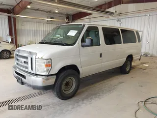 2010 Ford Econoline Passenger XL с VIN 1FBSS3BL2ADA68410, выставлен на аукционе IAAI как лот 42359755 с пробегом 233 955 миль миль и . История ставок и продаж доступна на DreamBid. Изображение 2.
