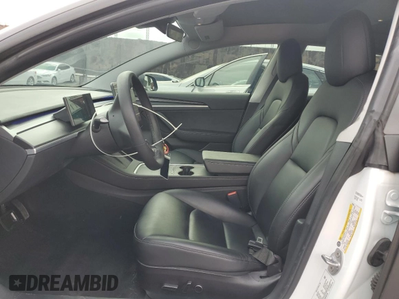 2021 Tesla Model 3 Long Range z VIN 5YJ3E1EB3MF003786, wystawiony jako Copart lot #55252355 z przebiegiem 32 443 mil mil oraz Szkoda całkowita • Salvage title. Historia ofert i sprzedaży dostępna na DreamBid. Obrazek 7.