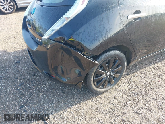 2013 Nissan LEAF SL с VIN 1N4AZ0CP1DC407189, выставлен на аукционе IAAI как лот 41760026 с пробегом 76 023 миль миль и . История ставок и продаж доступна на DreamBid. Изображение 15.