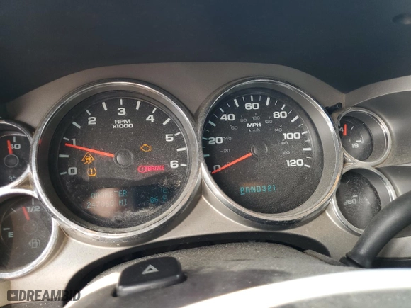 2009 Chevrolet Silverado 1500 LT with VIN 1GCEK29009Z260051, listed as a Copart auction lot 49237675 with 247,060 mi miles and Salvage Title. Bid and sale history available at carsss.com. Image 9.