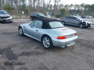 1996 BMW 3-Series Z3 with VIN 4USCH7329TLB67632, listed as a IAAI auction lot 41370815 with 109,932 mi miles. Bid and sale history available at carsss.com. Image 3.