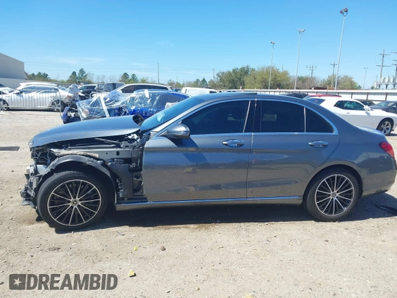 2020 Mercedes-Benz C 300 with VIN WDDWF8DB4LR528911, listed as a IAAI auction lot 41766866 with 37,321 mi miles and . Bid and sale history available at carsss.com. Image 15.