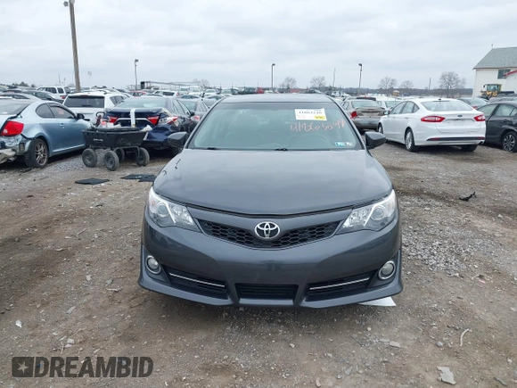 2012 Toyota Camry SE with VIN 4T1BK1FK3CU517724, listed as a IAAI auction lot 41863249 with 580,000 mi miles. Bid and sale history available at carsss.com. Image 12.