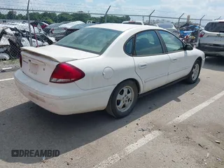 2005 Ford Taurus SE with VIN 1FAFP53255A304254, listed as a IAAI auction lot 42647002 with Not provided miles and . Bid and sale history available at DreamBid. Image 4.