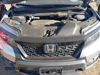 2021 Honda Passport EX-L with VIN 5FNYF8H54MB042677, listed as a IAAI auction lot 40732860 with 63,698 mi miles and . Bid and sale history available at DreamBid. Image 10.