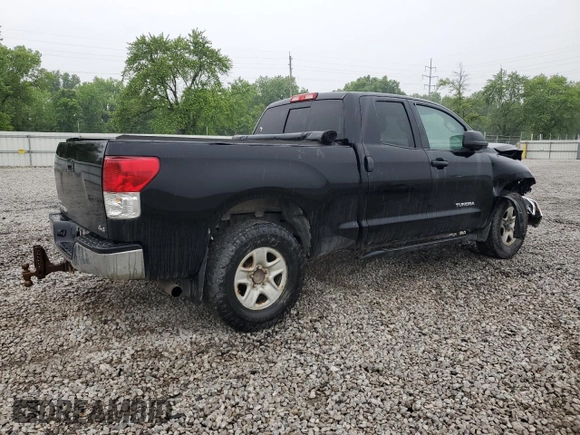 2013 Toyota Tundra z VIN 5TFUM5F19DX043560, wystawiony jako Copart lot #58563065 z przebiegiem 222 752 mil mil oraz Szkoda całkowita • Salvage title. Historia ofert i sprzedaży dostępna na DreamBid. Obrazek 3.