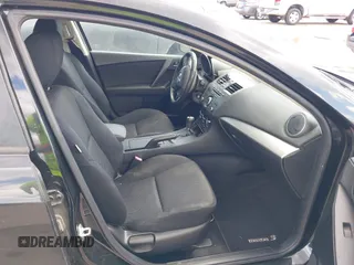 2013 Mazda 3 i Sport with VIN JM1BL1U75D1827604, listed as a IAAI auction lot 42240344 with 18,526 mi miles and . Bid and sale history available at DreamBid. Image 5.