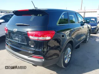 2016 Kia Sorento LX with VIN 5XYPG4A34GG165340, listed as a IAAI auction lot 41981455 with 48,733 mi miles and . Bid and sale history available at DreamBid. Image 4.