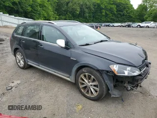 2017 Volkswagen Golf S z VIN 3VWH17AU7HM543359, wystawiony jako Copart lot #58502255 z przebiegiem 81 065 mil mil oraz Szkoda całkowita • Salvage title. Historia ofert i sprzedaży dostępna na DreamBid. Obrazek 4.