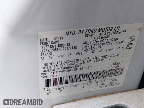 2014 Ford Super Duty F-250 SRW XL with VIN 1FT7W2B65EEB85926, listed as a IAAI auction lot 41251946 with 275,096 mi miles. Bid and sale history available at carsss.com. Image 9.
