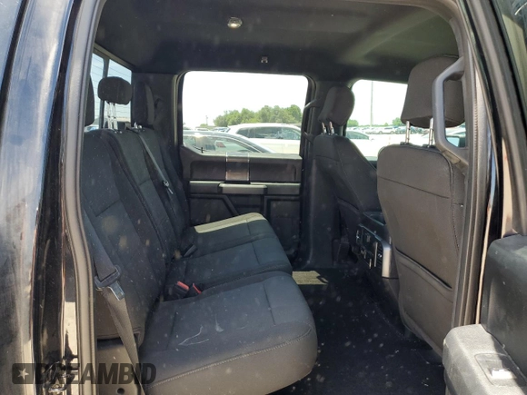 2018 Ford F-150 XL z VIN 1FTEW1CGXJKD03778, wystawiony jako Copart lot #55851425 z przebiegiem 83 918 mil mil oraz Czysty tytuł • Clean title. Historia ofert i sprzedaży dostępna na DreamBid. Obrazek 10.
