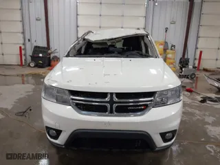 2014 Dodge Journey Limited with VIN 3C4PDCDG6ET151821, listed as a IAAI auction lot 41502752 with 151,280 mi miles. Bid and sale history available at carsss.com. Image 6.