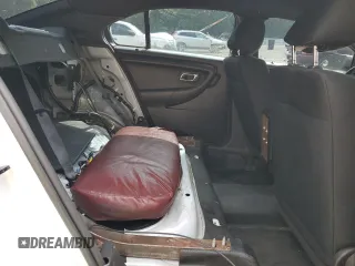 2015 Ford Police Interceptor с VIN 1FAHP2MK6FG100776, выставлен на аукционе Copart как лот 54352325 с пробегом 201 596 миль миль и Списание • Salvage title. История ставок и продаж доступна на DreamBid. Изображение 10.