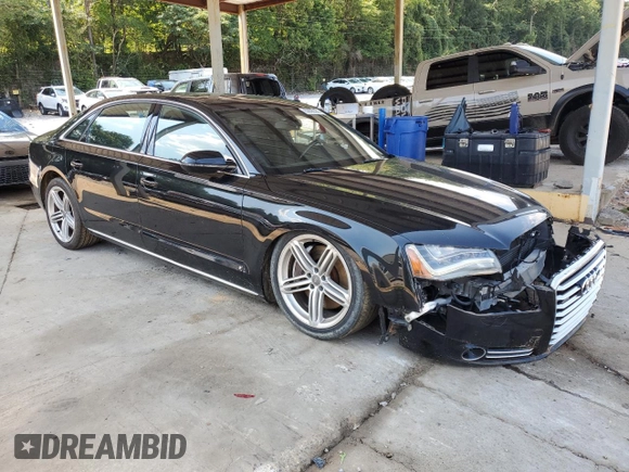 2013 Audi A8 4.0L z VIN WAUR2AFD5DN009591, wystawiony jako Copart lot #63635535 z przebiegiem 159 321 mil mil oraz Czysty tytuł • Clean title. Historia ofert i sprzedaży dostępna na DreamBid. Obrazek 4.