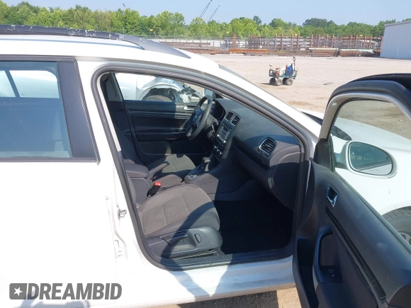 2010 Volkswagen Jetta S with VIN 3VWKZ7AJ6AM631670, listed as a IAAI auction lot 42575307 with 123,681 mi miles and . Bid and sale history available at DreamBid. Image 5.
