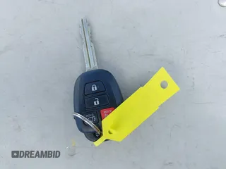 2016 Toyota RAV4 XLE с VIN 2T3RFREVXGW463378, выставлен на аукционе IAAI как лот 42024738 с пробегом 109 472 миль миль и . История ставок и продаж доступна на DreamBid. Изображение 11.