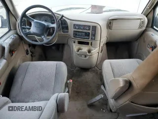2004 GMC Safari with VIN 1GKDM19X24B503118, listed as a Copart auction lot 85171104 with 172,165 mi miles and Salvage Title. Bid and sale history available at carsss.com. Image 8.