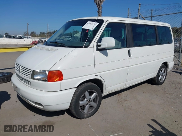2002 Volkswagen EuroVan с VIN WV2KB47042H047408, выставлен на аукционе IAAI как лот 42007062 с пробегом 131 971 миль миль и . История ставок и продаж доступна на DreamBid. Изображение 2.