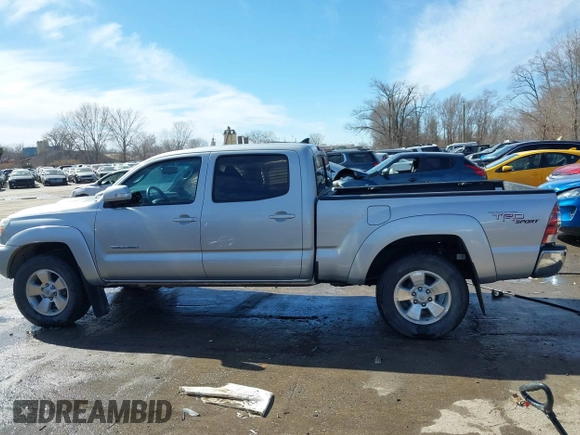 2013 Toyota Tacoma with VIN 3TMMU4FN8DM054973, listed as a IAAI auction lot 41659232 with 113,734 mi miles. Bid and sale history available at carsss.com. Image 15.