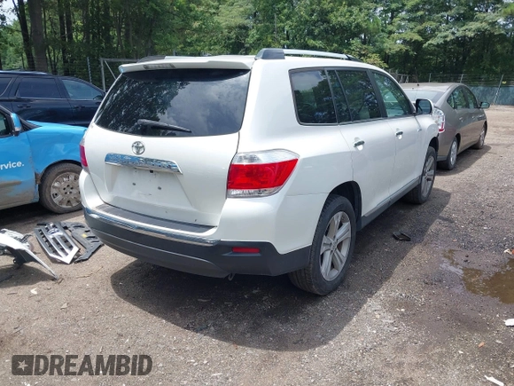 2012 Toyota Highlander Limited with VIN 5TDYK3EH3CS071045, listed as a IAAI auction lot 42755735 with 194,169 mi miles and . Bid and sale history available at DreamBid. Image 4.