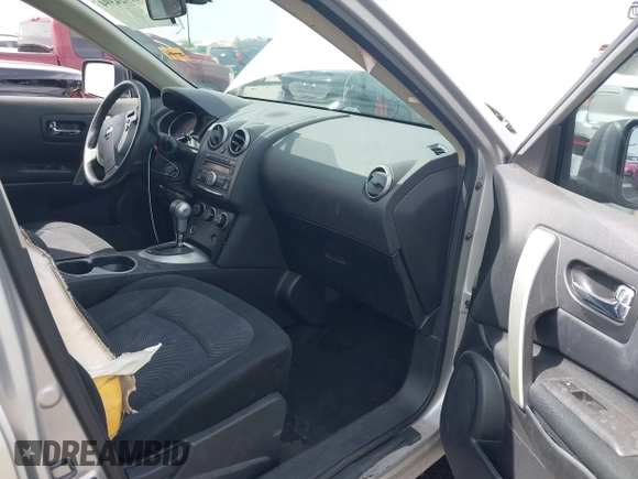 2013 Nissan Rogue SL with VIN JN8AS5MT7DW002447, listed as a IAAI auction lot 41924394 with 109,450 mi miles. Bid and sale history available at carsss.com. Image 5.