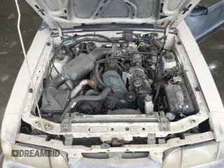 1989 Ford Mustang with VIN 1FABP40A3KF188992, listed as a IAAI auction lot 42076796 with 43,676 mi miles and . Bid and sale history available at DreamBid. Image 10.