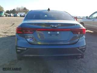 2020 Kia Forte LXS with VIN 3KPF24AD6LE165009, listed as a IAAI auction lot 41458908 with NaN miles. Bid and sale history available at carsss.com. Image 16.