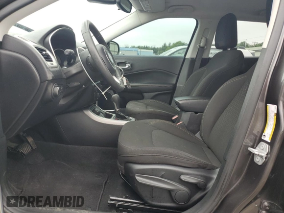 2020 Jeep Compass Sport with VIN 3C4NJDABXLT196966, listed as a Copart auction lot 61240865 with 61,148 mi miles and Salvage title. Bid and sale history available at DreamBid. Image 7.