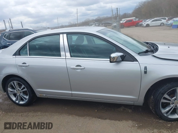 2010 Lincoln MKZ with VIN 3LNHL2GC8AR618251, listed as a IAAI auction lot 41869202 with 135,454 mi miles. Bid and sale history available at carsss.com. Image 13.