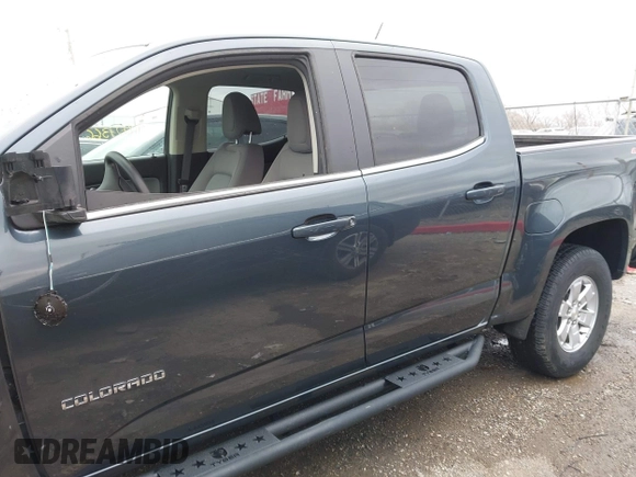 2019 Chevrolet Colorado 4WD Work Truck with VIN 1GCGTBEN8K1306088, listed as a IAAI auction lot 41807366 with 57,376 mi miles. Bid and sale history available at carsss.com. Image 14.