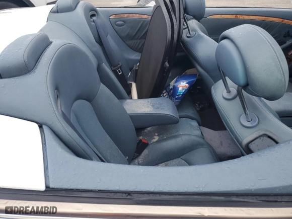 2004 Mercedes-Benz CLK-Class Cabriolet 3.2L with VIN WDBTK65G04T015892, listed as a Copart auction lot 74207654 with 0 mi miles and Salvage Title. Bid and sale history available at carsss.com. Image 10.