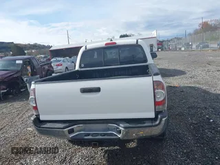 2015 Toyota Tacoma with VIN 3TMLU4EN5FM188601, listed as a IAAI auction lot 41883555 with 143,904 mi miles and . Bid and sale history available at DreamBid. Image 17.