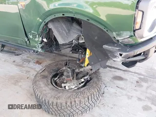 2022 Ford Bronco с VIN 1FMEE5DP8NLB42657, выставлен на аукционе IAAI как лот 42594780 с пробегом 19 607 миль миль и . История ставок и продаж доступна на DreamBid. Изображение 6.